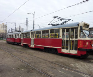 Noc Muzeów w Warszawie. Tramwaje na Pl. Narutowicza.
