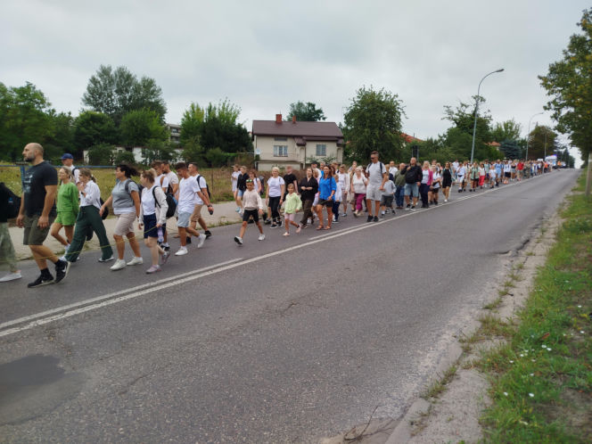 Siedleccy pielgrzymi są już w drodze na Jasną Górę. 46. pielgrzymka piesza z Siedlec do Częstochowy wyruszyła 2 sierpnia