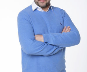 Tomasz Karolak na archiwalnych zdjęciach. Tak wyglądał na początku kariery