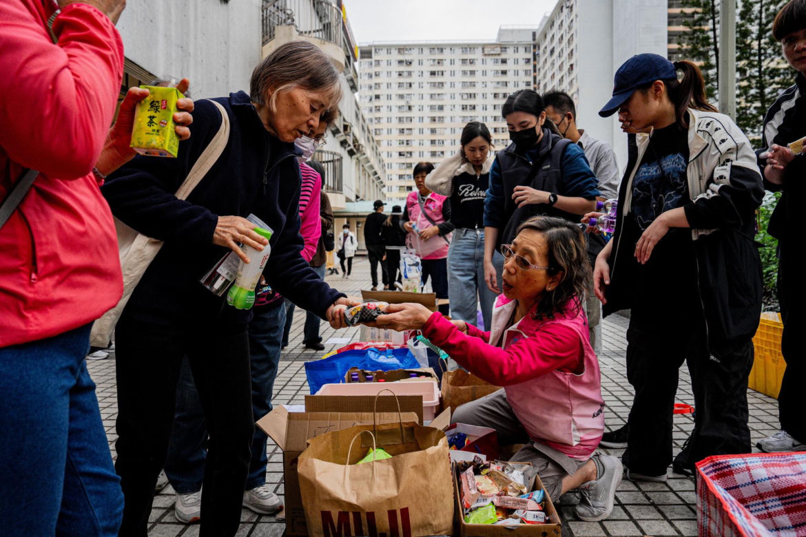 Hongkong / Pożar wieżowców. Liczba ofiar wzrosła już do 44.