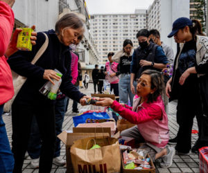 Hongkong / Pożar wieżowców. Liczba ofiar wzrosła już do 44.