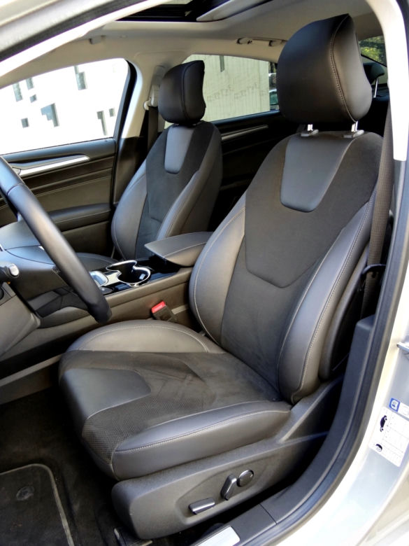 Ford Mondeo 2.0 Hybrid eCVT Titanium