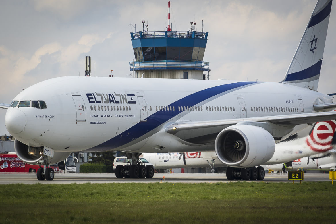 Zlot kolosów w Katowice Airport