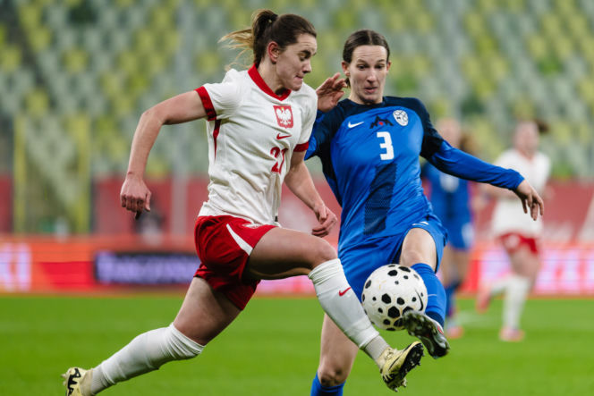 Polska - Słowenia: Najwierniejsi kibice wspierali reprezentację Polski kobiet. Dużo zdjęć z Gdańska