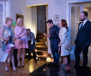 Na Wspólnej, odc. 3116: Beata (Katarzyna Ptasińska), Anastazja (Karolina Bacia), Tomek (Krzysztof Chodorowski), Paweł (Grzegorz Kwiecień)