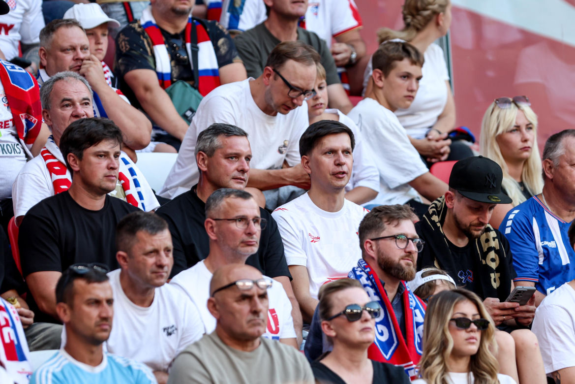 Zobaczcie zdjęcia kibiców z meczu Górnik - Fenerbahce i krótkie podsumowanie środowego spotkania na se.pl