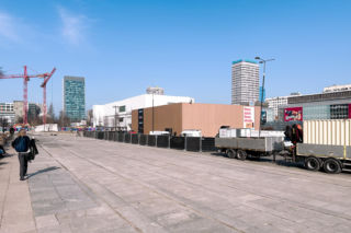 Unboxing Amazon - reklamowy pawilon na Placu Centralnym w Warszawie