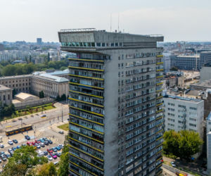 Młotek przy ul. Smolnej 8 w Warszawie