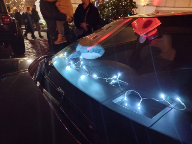 Świąteczny Zlot Amerykańskich Samochodów na Rynku w Lesznie