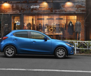 Mazda 2 2015