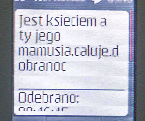 Wysyłał jej miłosne SMS-y z Watykanu