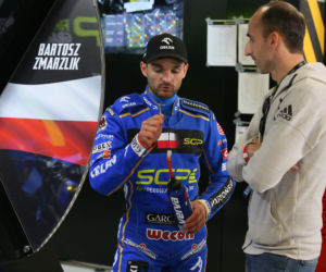 Robert Kubica i Marcin Gortat dopingują Bartosza Zmarzlika