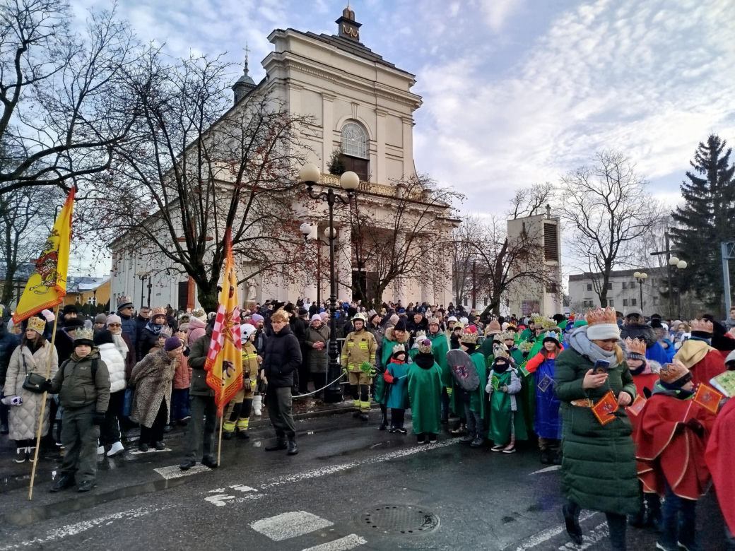 Z okazji rozpoczętego w styczniu 2025 Roku Jubileuszowego, tegoroczne obchody święta Trzech Króli w Siedlcach były wyjątkowo uroczyste. 