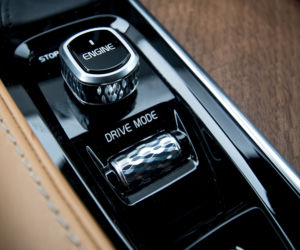Volvo V90 D5 235 KM AWD Summum