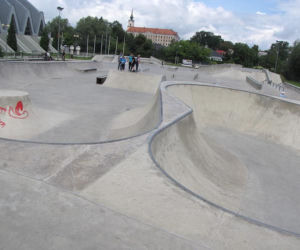 W skate parku