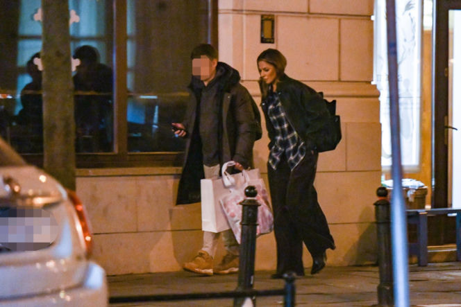 Anna Lewandowska parkuje na zakazie