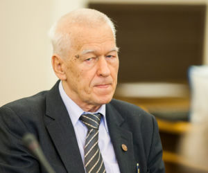 Mateusz Morawiecki, Kornel Morawiecki. Tato, nie kandyduj tylko się lecz.