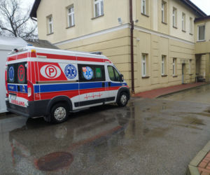 Nowe karetki dla Pogotowia Ratunkowego w Tarnowie