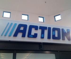 Wyglądają, jak te od Gucci za 1000 zł. W Action kupisz je za 17!