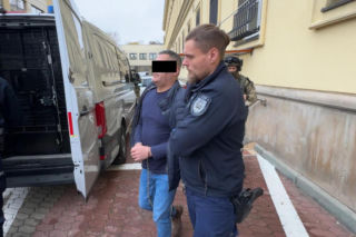 Ścigani przez międzynarodową policję zatrzymani w Warszawie. To nimi interesował się m.in. Interpol