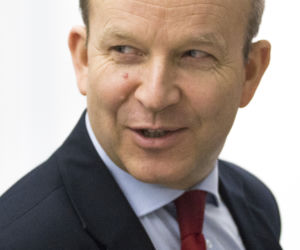 Radziwiłł wysłał chorą dziewczynkę do opieki społecznej