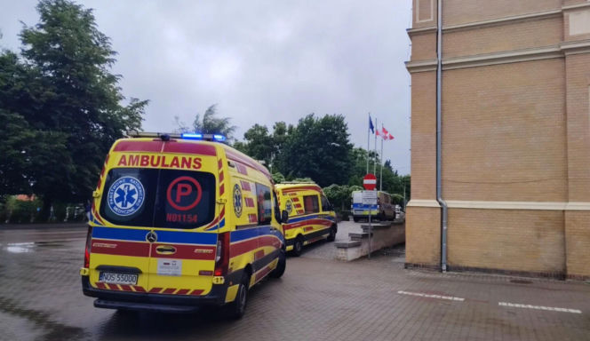 Oblał się benzyną i wszedł do urzędu! "Groził, że się podpali"