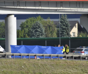 Dramat na S8. Płonęła jak żywa pochodnia. Zginęła skacząc z węzła.