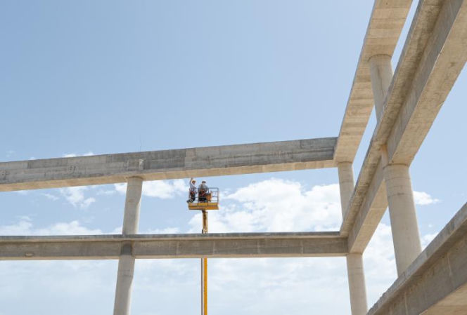 Budowa nowego lotniska na Krecie w Kastelli