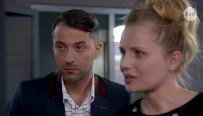 Singielka odcinek 18, Elka (Paulina Chruściel), Mikołaj (Filip Bobek)