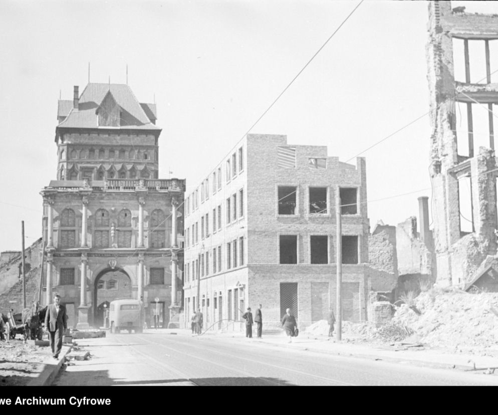 Odbudowa Gdańska po wojnie