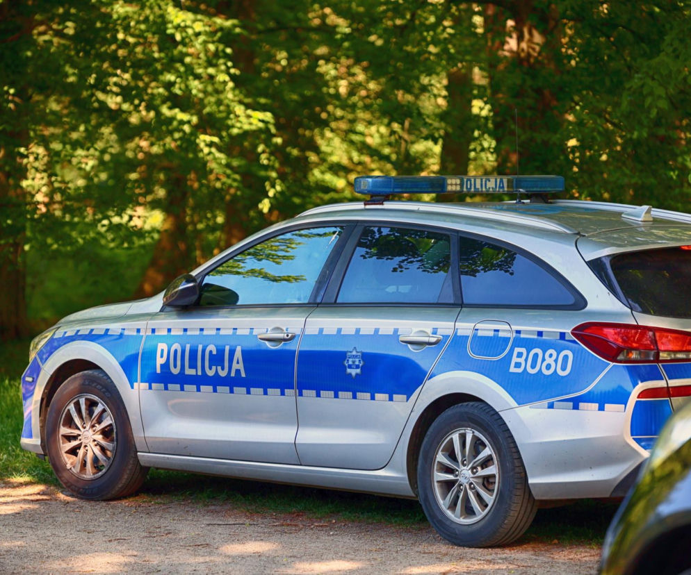 Martwy 47-latek na parkingu w Zielonej Górze. Obok ciała leżała broń myśliwska