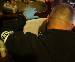 Śląska policja rozbiła gang sutenerów! Zarabiali na cudzej prostytucji [ZDJĘCIA]