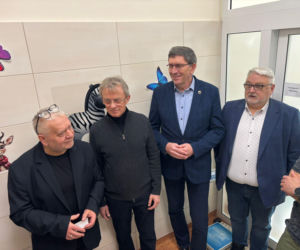 Obrazy z konkursu Magia Lotu na ściach oddziału chirurgii dziecięcej