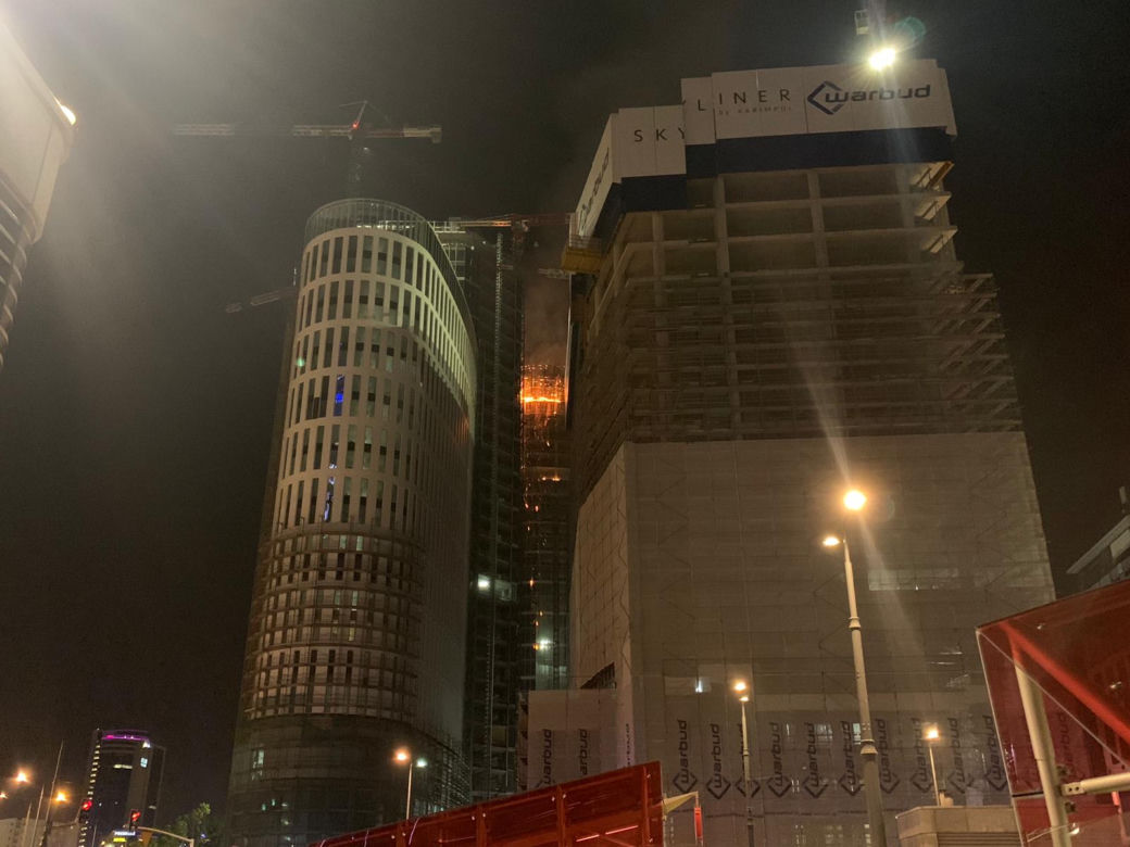 Gigantyczny pożar w centrum Warszawy