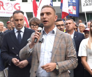 Manifestacja ROG w Warszawie. Żądali reparacji