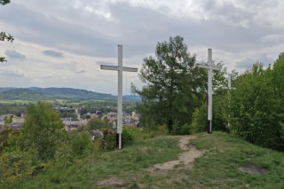 Tajemnicza Góra Trzech Krzyży. Turyści wciąż ją odkrywają
