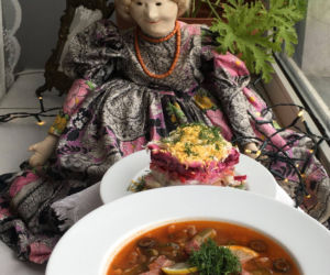 Właścicielka rosyjskiej restauracji w Warszawie: „Prosimy o powstrzymanie się od telefonów typu „wypierd**ać”