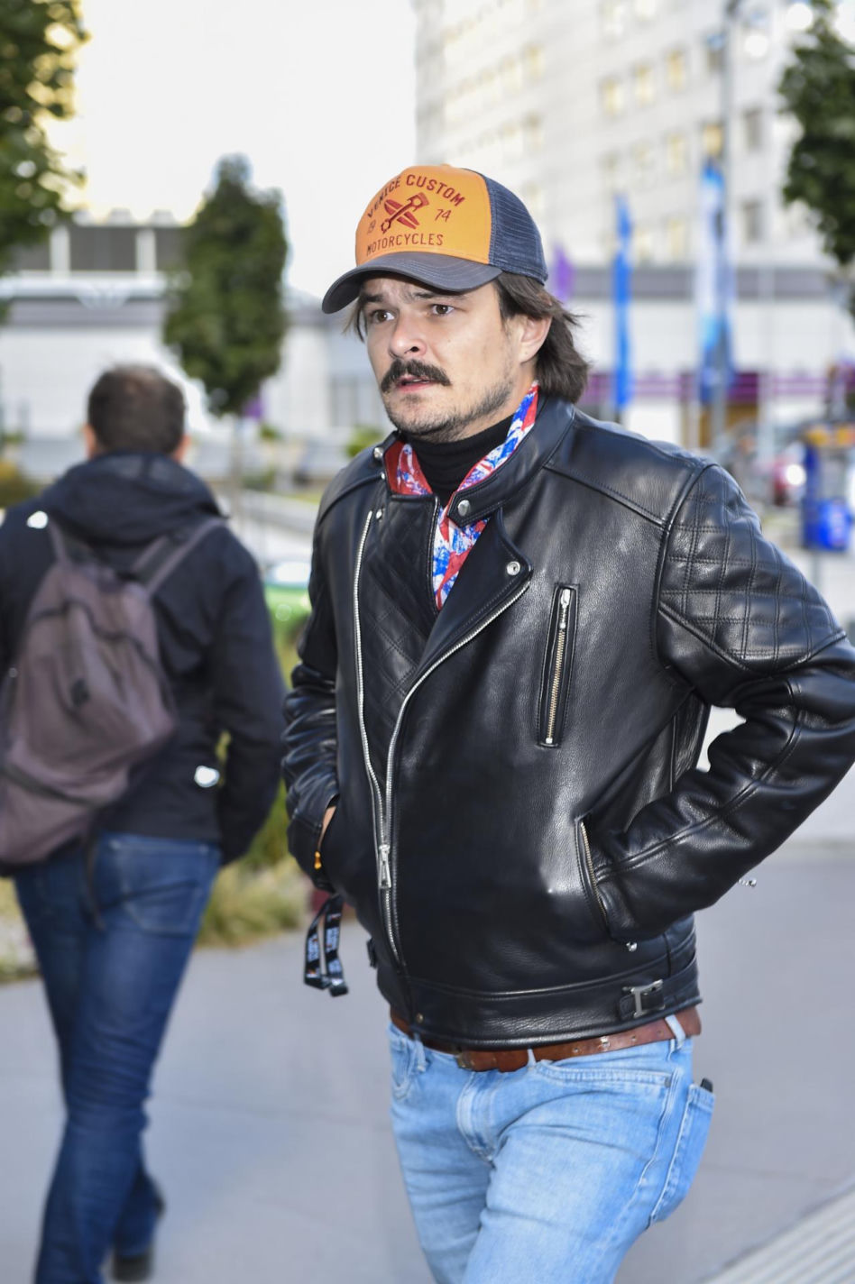 Dawid Ogrodnik kiedyś i dziś. Aktor-kameleon na przestrzeni lat przeszedł wielką metamorfozę