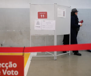 Zalana Portugalia wybrała prezydenta! Wybory mimo katalizmu