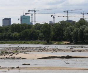 Rekordowo niski poziom wody w Wiśle