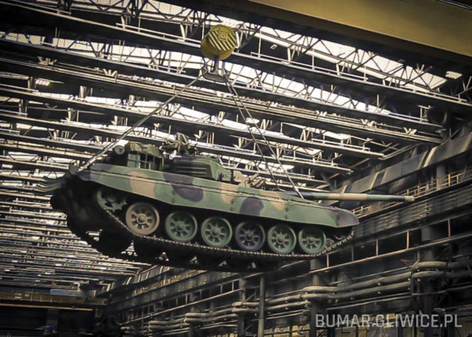 Bumar-Łabędy a produkcja K2PL. Co wypełni lukę produkcyjną i zabezpieczy przyszłość zakładu?