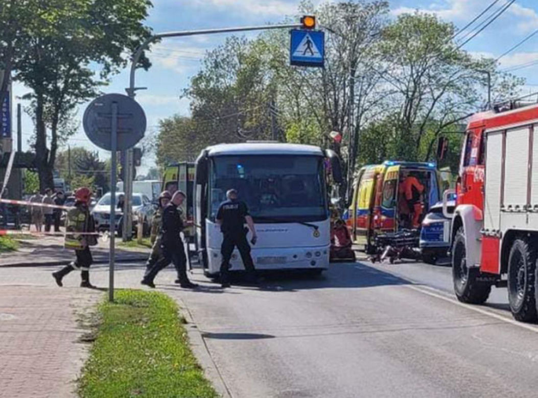 Autobus przejechał po 6-letniej Angelinie. Jej matka zginęła na wojnie w Ukrainie. Przeraźliwa tragedia w Sokołowie Podlaskim