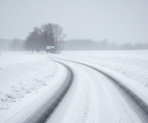 Potężny atak zimy. Czy Polska zatonie pod pół metrem śniegu?
