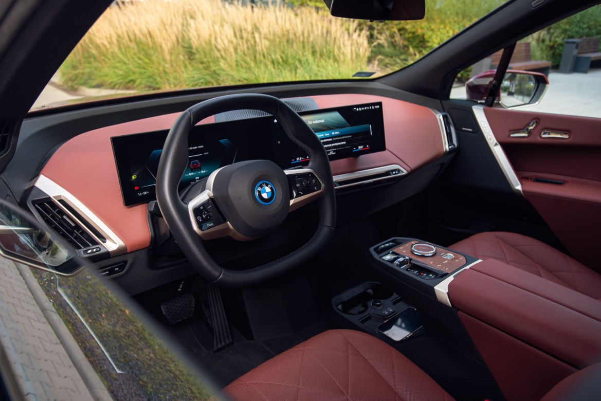 BMW iX xDrive 50