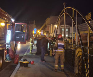 Mężczyzna wszedł na most w Kościanie. Zareagowali świadkowie