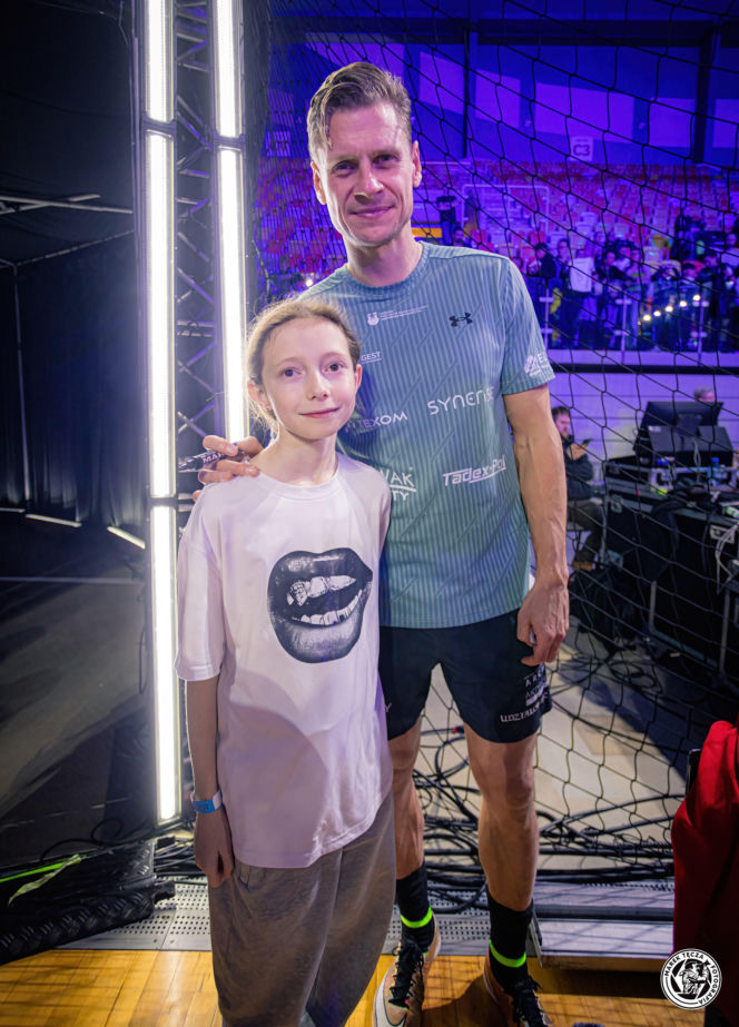 Świąteczne granie z Kubą Błaszczykowskim 2025