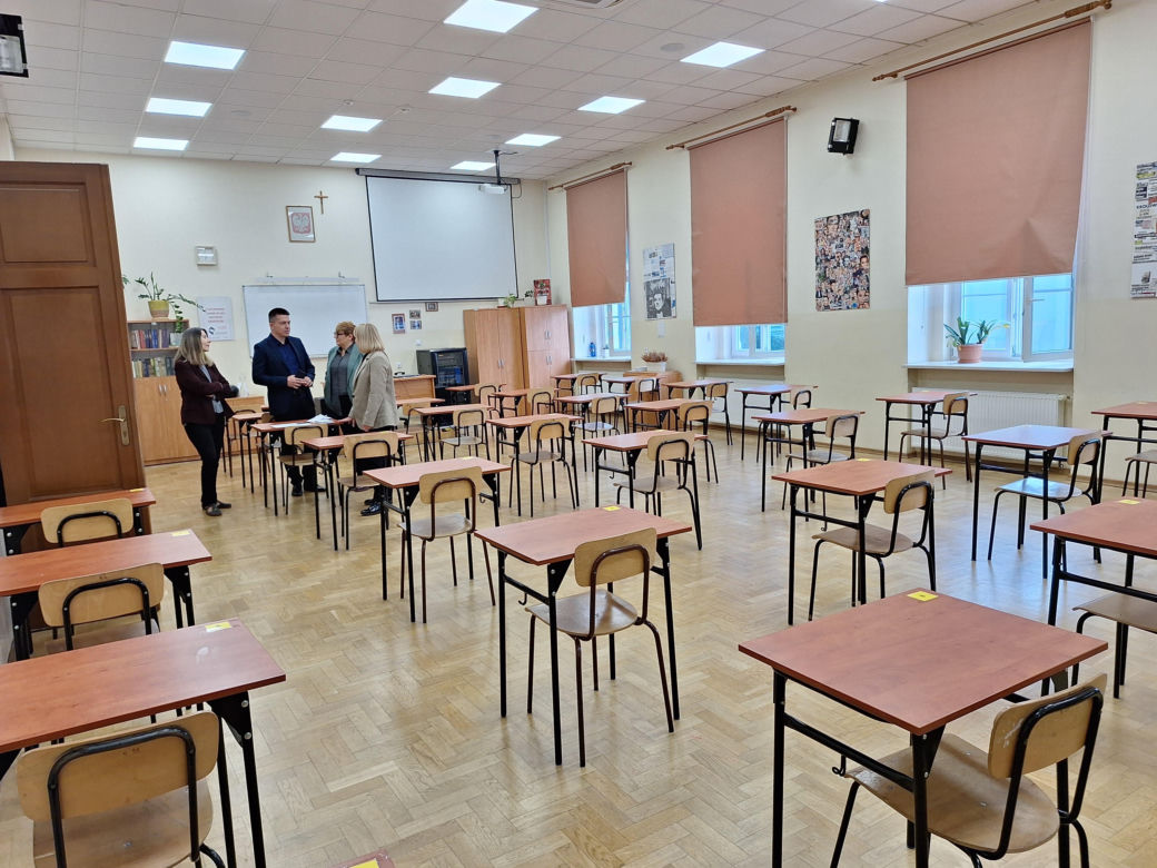 Maturzyści z Rzeszowa rozpoczęli egzaminy 