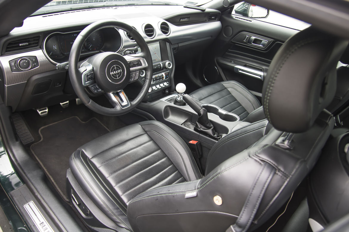 Ford Mustang Bullitt 5.0 V8 6MT