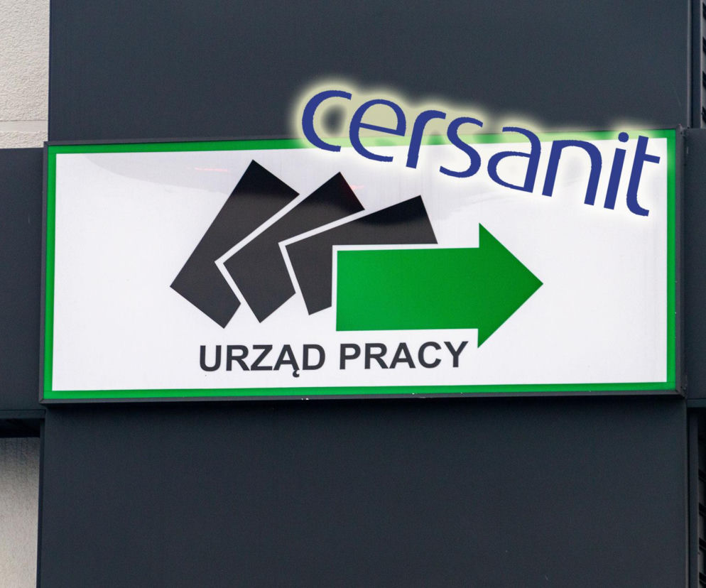 Szyld z napisem Urząd Pracy i zieloną strzałką. Nad nim logo firmy Cersanit. O zwolnieniach przeczytasz na SE Superbiz.