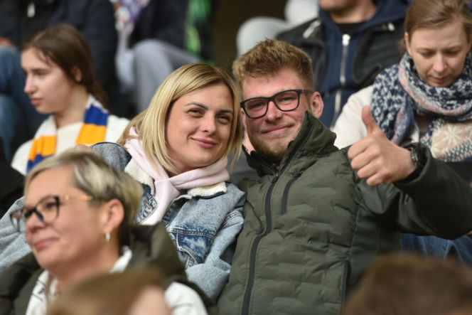 1. Finał Indywidualnych Mistrzostw Polski w Toruniu: Zdjęcia kibiców z Motoareny. Poszukaj się w galerii z IMP
